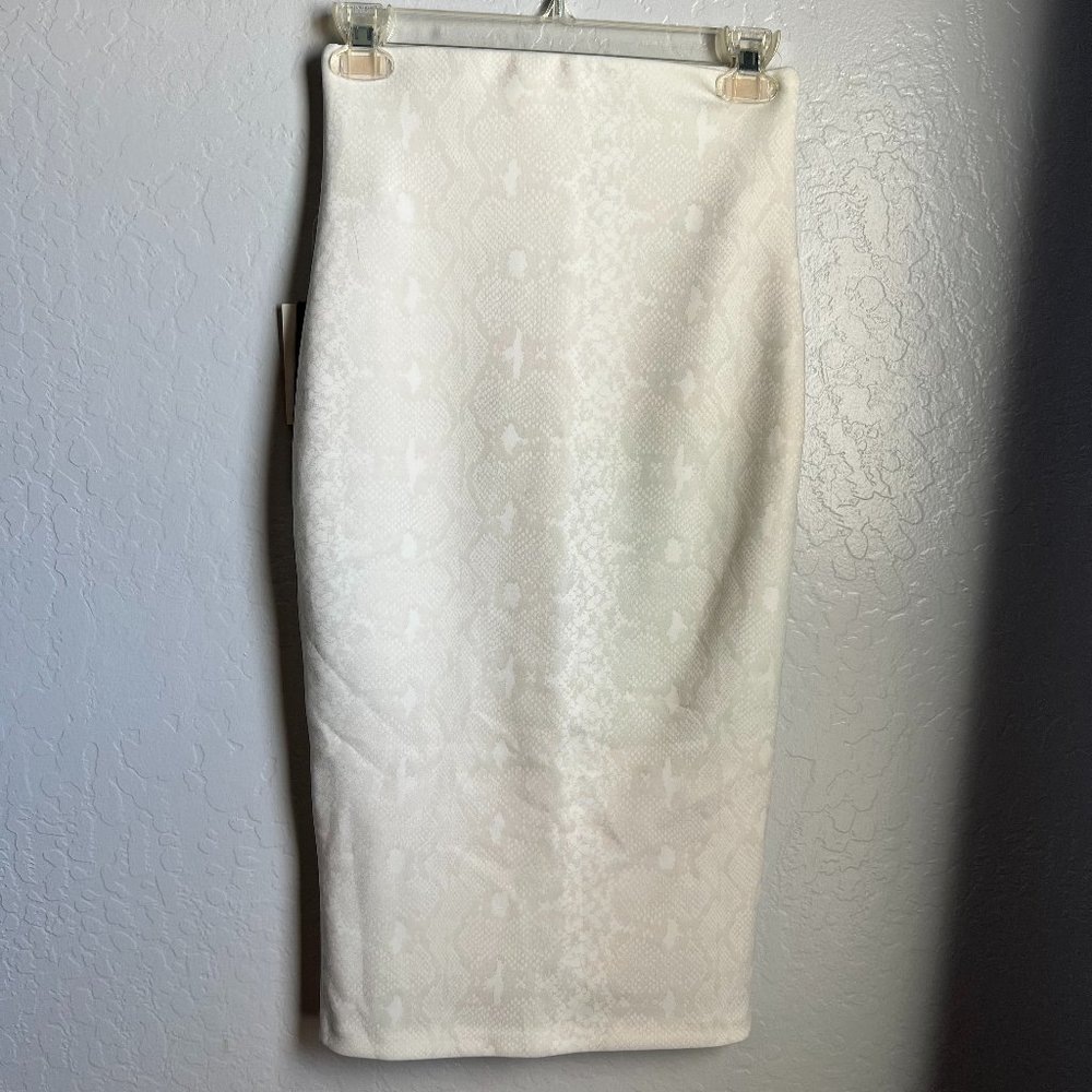 XOXO | White Snake Skin Print Pencil Skirt, Size XS